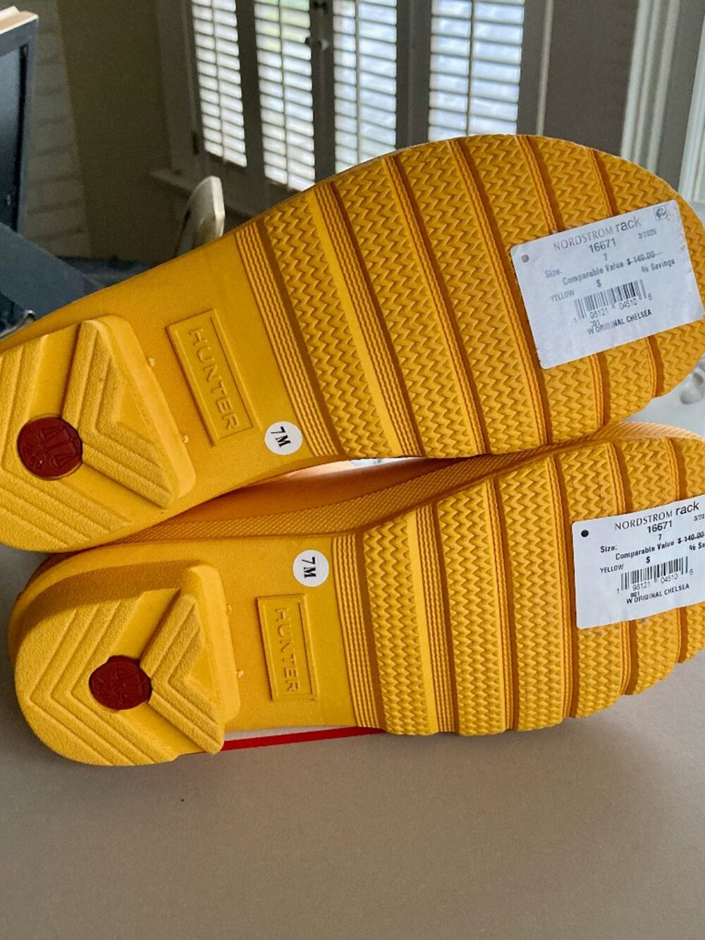 HUNTER w original chelsea rain boots yellow 7 - Picture 6 of 8